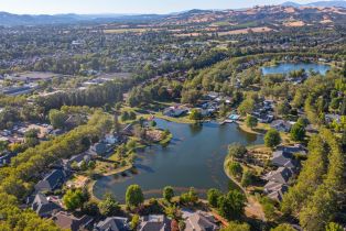 Single Family Residence,  Lakewood drive, Windsor, CA 95492 - 14