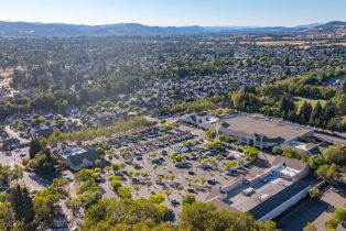 Single Family Residence,  Lakewood drive, Windsor, CA 95492 - 58