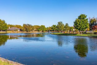 Single Family Residence,  Lakewood drive, Windsor, CA 95492 - 57