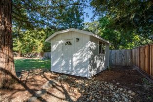 Single Family Residence,  Lakewood drive, Windsor, CA 95492 - 48