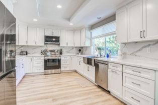 Single Family Residence,  Lakewood drive, Windsor, CA 95492 - 24