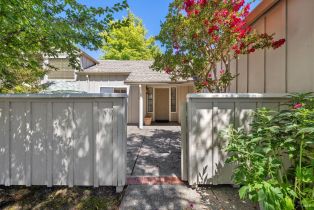 Single Family Residence, 18509 Wellesley Ct, Sonoma, CA  Sonoma, CA 95476