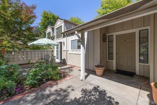 Single Family Residence,  Wellesley court, Sonoma, CA 95476 - 2