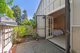 Single Family Residence,  Wellesley court, Sonoma, CA 95476 - 23