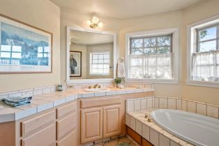 Single Family Residence,  Lawndale road, Kenwood, CA 95452 - 25