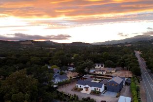 Single Family Residence,  Trinity road, Glen Ellen, CA 95442 - 58