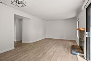 Townhouse, Occidental circle, Santa Rosa, CA 95401 - 4