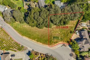 Land, 513 Larch Dr, Petaluma, CA  Petaluma, CA 94952