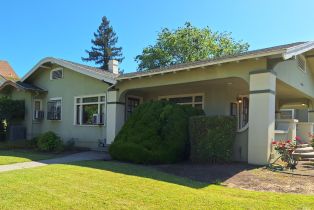 Single Family Residence,  College avenue, Santa Rosa, CA 95404 - 5