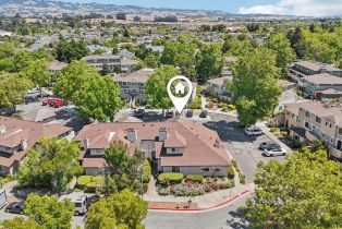 Condominium,  Burgundy court, Petaluma, CA 94954 - 6