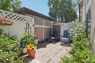 Condominium,  Burgundy court, Petaluma, CA 94954 - 18