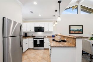 Condominium, Augusta circle, Napa, CA 94558 - 6