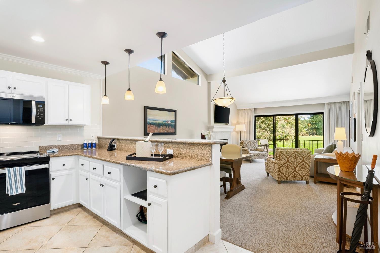 Condominium, Augusta circle, Napa, CA 94558 - 1
