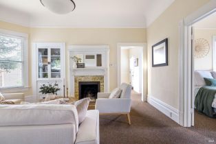 Single Family Residence,  Washington street, Petaluma, CA 94952 - 6