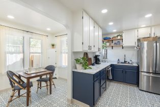Single Family Residence, Montgomery street, Napa, CA 94559 - 4