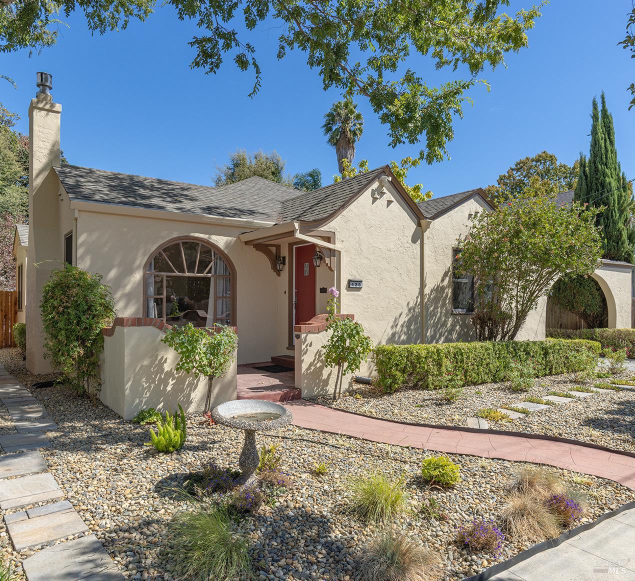 Single Family Residence, Montgomery street, Napa, CA 94559 - 1