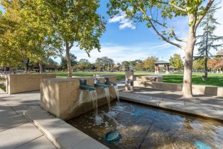 Single Family Residence,  Golf Course drive, Windsor, CA 95492 - 43