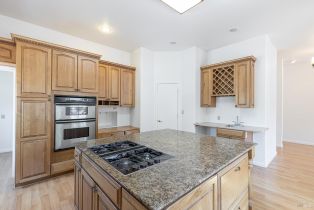 Residential Income, Walten way, Windsor, CA 95492 - 6