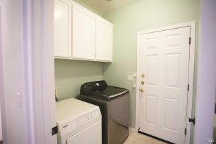 Single Family Residence,  Parktrail court, Santa Rosa, CA 95405 - 64