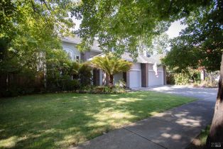 Single Family Residence,  Parktrail court, Santa Rosa, CA 95405 - 2