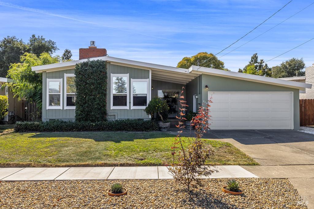 Single Family Residence, Greenbach street, Napa, CA 94559 - 1