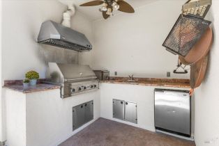 Single Family Residence,  Turnberry court, Windsor, CA 95492 - 40