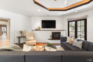 Single Family Residence,  Turnberry court, Windsor, CA 95492 - 16