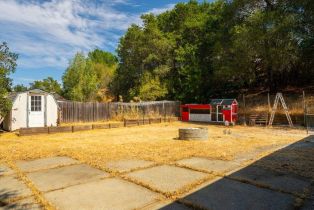 Single Family Residence,  El Rancho drive, Cloverdale, CA 95425 - 32