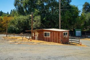 Single Family Residence,  El Rancho drive, Cloverdale, CA 95425 - 6