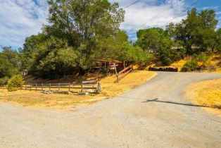 Single Family Residence,  El Rancho drive, Cloverdale, CA 95425 - 4