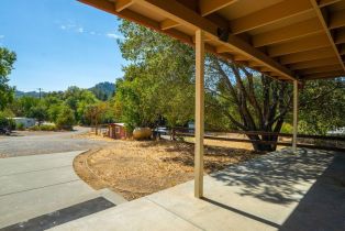 Single Family Residence,  El Rancho drive, Cloverdale, CA 95425 - 5