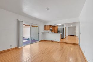 Single Family Residence,  Woodstock court, Santa Rosa, CA 95409 - 13