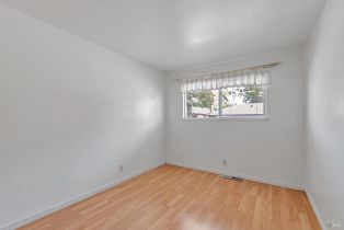 Single Family Residence,  Woodstock court, Santa Rosa, CA 95409 - 25