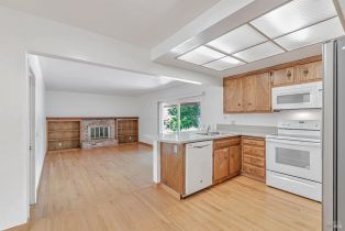 Single Family Residence,  Woodstock court, Santa Rosa, CA 95409 - 16