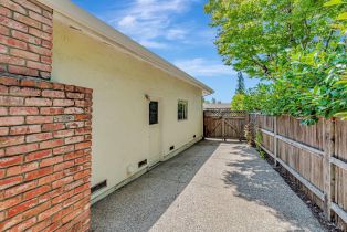 Single Family Residence,  Woodstock court, Santa Rosa, CA 95409 - 38