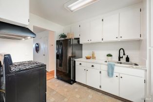 Single Family Residence,  Wendell lane, Sebastopol, CA 95472 - 9