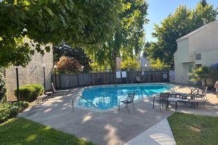 Townhouse,  Yulupa avenue, Santa Rosa, CA 95405 - 20
