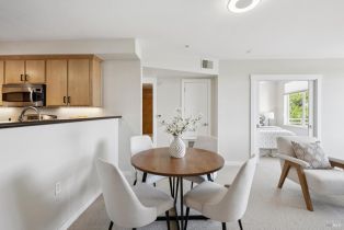 Condominium, 7th street, Santa Rosa, CA 95404 - 10