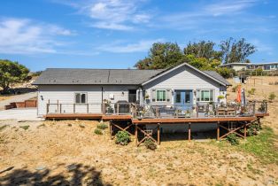 Single Family Residence, 268 Eucalyptus Rd, Petaluma, CA  Petaluma, CA 94952