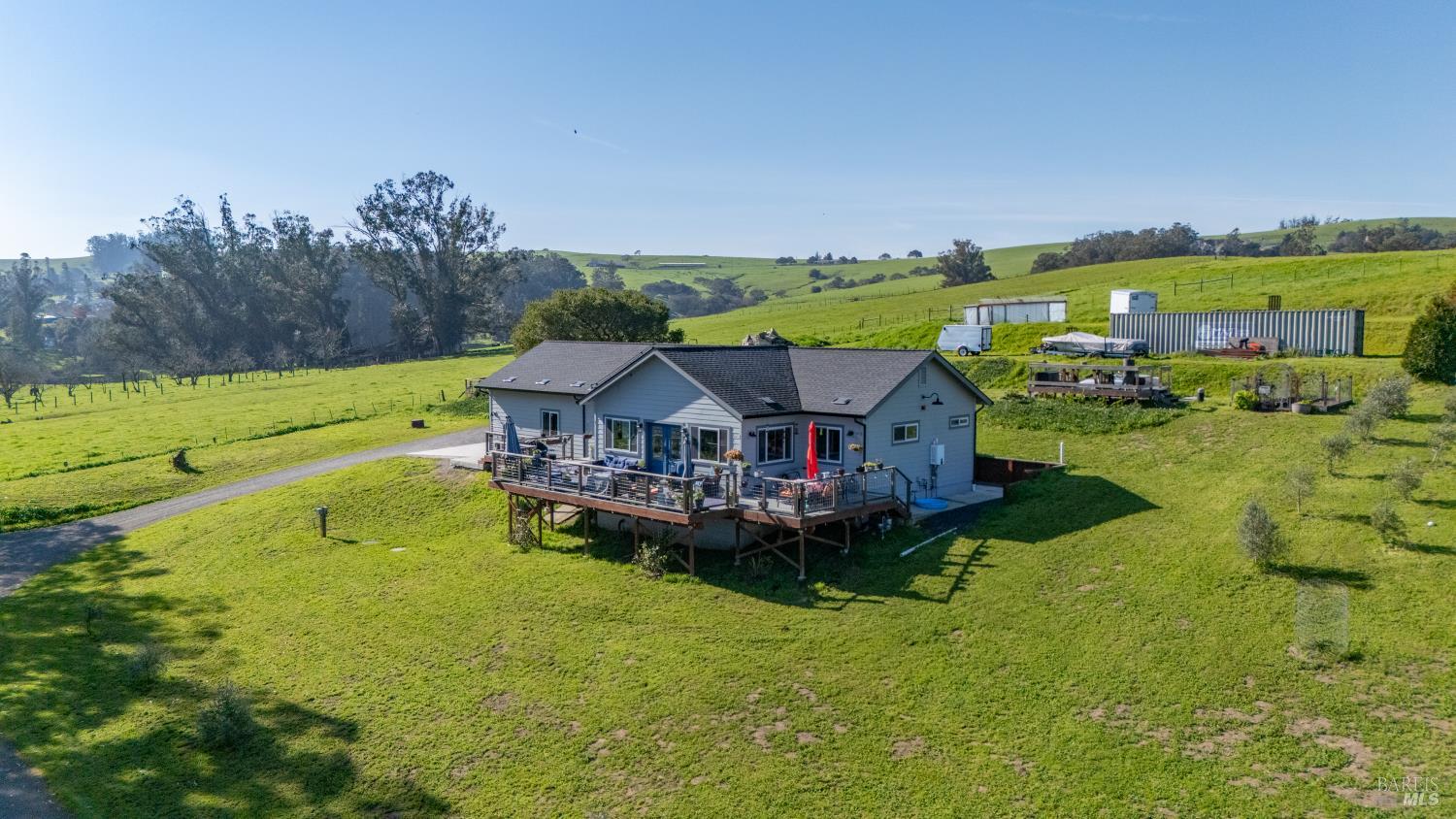 Single Family Residence, Eucalyptus road, Petaluma, CA 94952 - 1