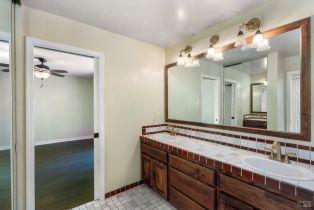 Single Family Residence, Kensington circle, Napa, CA 94558 - 32