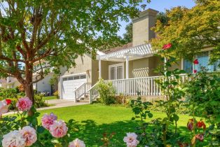 Single Family Residence, 3337 Kensington Cir, Napa, CA  Napa, CA 94558
