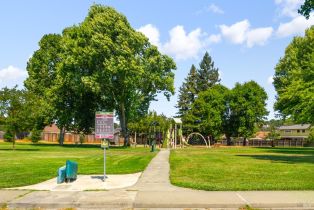 Single Family Residence, Kensington circle, Napa, CA 94558 - 48