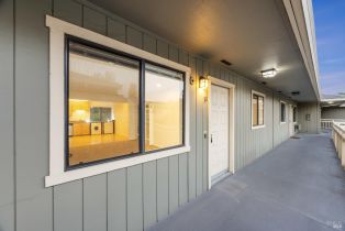 Condominium,  Petaluma boulevard, Petaluma, CA 94952 - 11