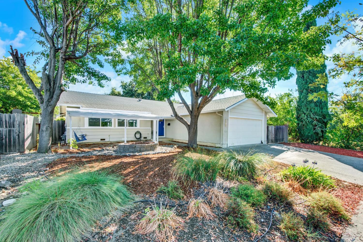 Single Family Residence, Oxford street, Napa, CA 94558 - 1