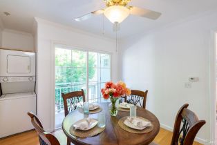 Condominium,  La Esplanada place, Santa Rosa, CA 95404 - 7