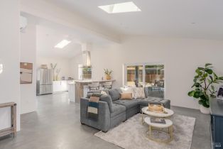 Single Family Residence,  Treehaven lane, Kenwood, CA 95452 - 3