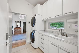 Single Family Residence,  Erland road, Santa Rosa, CA 95404 - 52