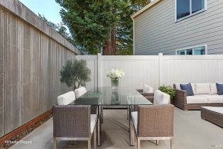 Residential Income, 8 Burgundy way, Yountville, CA 94599 - 5