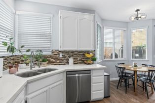 Single Family Residence, Woodside circle, Petaluma, CA 94954 - 13